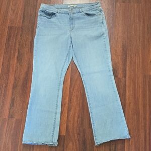 Levi's Women's Light Blue Bootcut Jeans Size 16